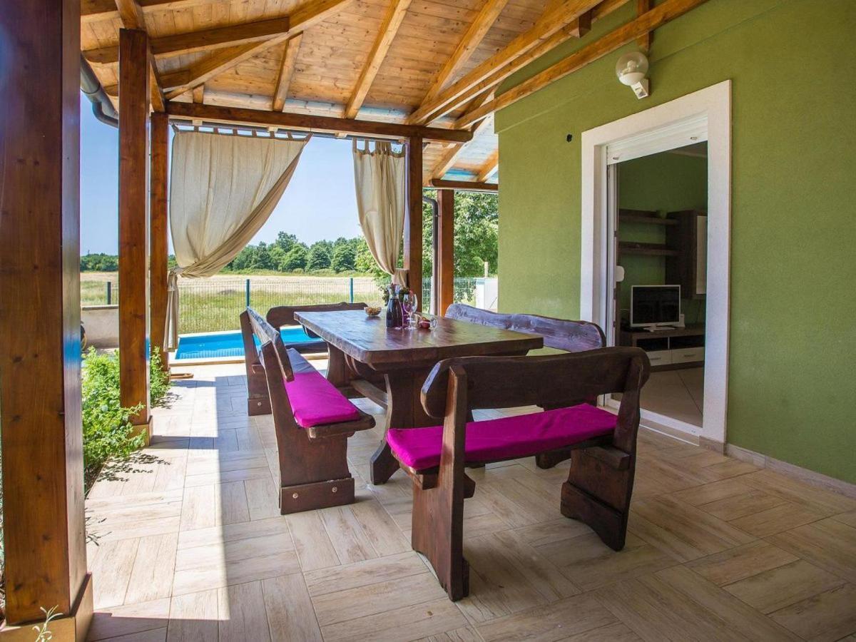 Holiday Home Tanja Pula Exterior foto